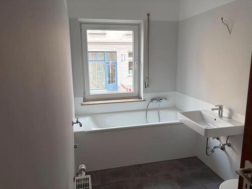 Foto - von Privat - 1 Zimmer Appartement, Bad und Flur am Siggi Westen