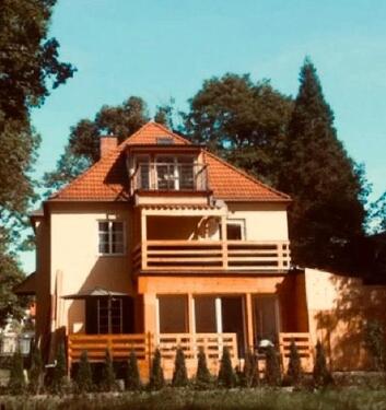 Foto - Schönes Möbeliertes ZimmerMehrfamilienhaus München Obermenzingt