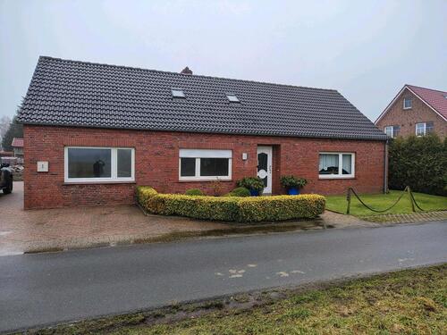 Foto - Doppelhaushälfte (3 ZKB) - 800,00&nbsp;EUR Kaltmiete, ca.&nbsp; 81,00&nbsp;m&sup2;