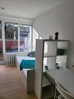 Foto - ERSTBEZUG NACH RENOVIERUNG UND NEU-MÖBLIERUNG