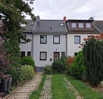 Reihenmittelhaus mit Stellplatz - Bremen Neustadt
