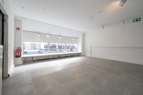 Foto - Helle Gewerbeeinheit am Marktplatz zu vermieten!