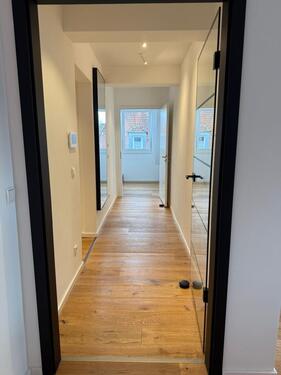 Foto - Wunderschöne kernsanierte 3-Zimmer-Wohnung, neue EBK, neues Bad