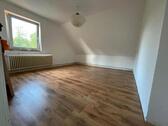 Foto - WG ZIMMER FREI AB SOFORT - 450,00&nbsp;EUR Kaltmiete, ca.&nbsp; 30,00&nbsp;m&sup2;