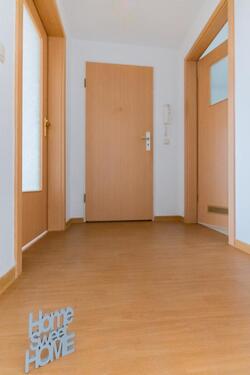 Foto - Klein aber fein - gemütliche 2-Raum Wohnung mit Balkon zu vermieten.