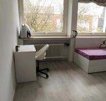 Ein helles Einzelzimmer - 599,00&nbsp;EUR Kaltmiete, ca.&nbsp; 20,00&nbsp;m&sup2; in Mülheim an der Ruhr (PLZ: 45468)