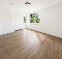 **Was will man mehr? +Balkon +Laminat +frisch gestrichen +neues Badezimmer** - Marl Alt-Marl