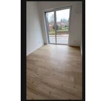 2 Zimmer Wohnung zu vermieten - 1.095,00&nbsp;EUR Kaltmiete, ca.&nbsp; 63,00&nbsp;m&sup2; in Pinneberg (PLZ: 25421)