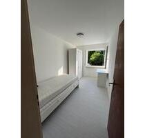 WG ZIMMER ZU VERMIETEN - 325,00&nbsp;EUR Kaltmiete, ca.&nbsp; 12,00&nbsp;m&sup2; in Nürnberg (PLZ: 90408) Gärten hinter der Veste