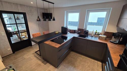 Foto - Ihr Logenplatz an der Natur: Modernes Autarkie-Haus mit 200m² Wfl