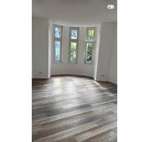 Stilvolle 4-Zimmer-Altbauwohnung mit 135 m² in Remscheid-Lennep