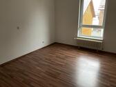Foto - Großzügige 3-R.-Whg. mit EBK in saniertem Bürgerhaus, Nähe Behördenzentrum, Theater