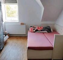 Mietwohnungen - 800,00 EUR Kaltmiete, ca.  39,00 m² in Frankfurt am Main (PLZ: 65929) Unterliederbach