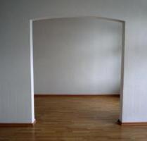 3 Raum Wohnung zentrumsnah - 357,00 EUR Kaltmiete, ca.  70,00 m² in Plauen (PLZ: 08523)