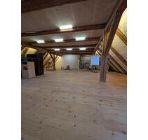 Große und attraktive Fläche als Lager, Hobbyraum oder Atelier - Altdorf bei Nürnberg