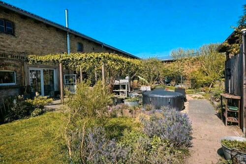 Foto - 6 Zimmer Bauernhaus, Landhaus zum Kaufen in Prenzlau