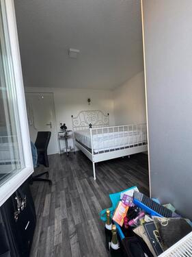 Foto - 20 Zimmer Erdgeschoßwohnung zur Miete in Freiburg im Breisgau