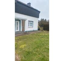 Doppelhaushälfte mit Kamin, Wintergarten und Garten zu vermieten - Beckum