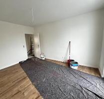 Neu-Renovierte 2-Zi, KDB, 56qm mit Balkon Nähe FernUni Hagen