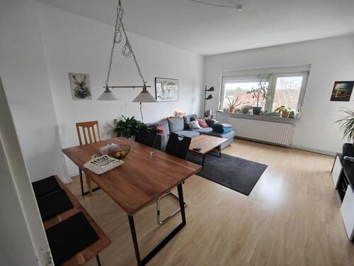 Foto - Stilvolle, gepflegte 3-Zimmer-Wohnung mit Balkon und Einbauküche
