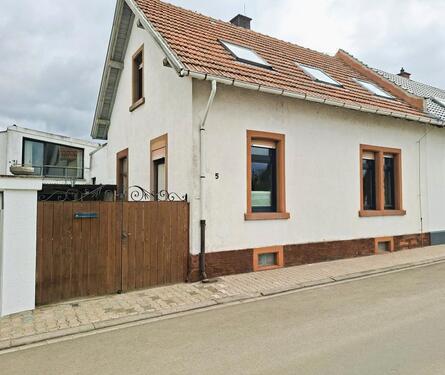 Foto - Haus in Grünstadt - 345.000,00&nbsp;EUR Kaufpreis, ca.&nbsp; 116,00&nbsp;m&sup2;