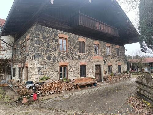 Foto - Altes Bauernhaus zu Vermieten - 1.400,00 EUR Kaltmiete, ca.  140,00 m²