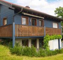Wohnhaus Ferienhaus im Grünen - 369.000,00&nbsp;EUR Kaufpreis, ca.&nbsp; 112,00&nbsp;m&sup2; in Schonungen (PLZ: 97453) Forst
