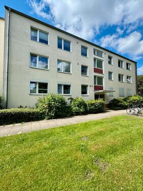 Foto - Wohnen am Kanal: Charmante 3-Zimmer-Wohnung mit Balkon & Garage!