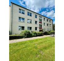 Wohnen am Kanal: Charmante 3-Zimmer-Wohnung mit Balkon & Garage! - Hannover Linden-Limmer Wohnen am Kanal: Charmante 3-Zimmer-Wohnung mit Balkon & Garage! - Hannover Linden-Limmer