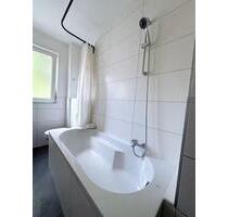 Moderne 2-Zimmer-Wohnung mit hochwertiger Einbauküche - Köln Innenstadt
