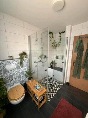 Foto - Modernisierte Erdgeschoss Eigentumswohnung in ruhiger Lage