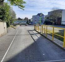 Zentraler Stellplatz mit Schranke in TOP-Lage! - Solingen