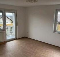 Wohnung zu vermieten - 730,00&nbsp;EUR Kaltmiete, ca.&nbsp; 67,00&nbsp;m&sup2; in Kolbingen (PLZ: 78600)