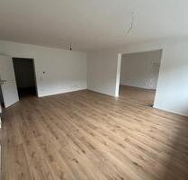 Renovierte 4-Zimmerwohnung - 1.100,00&nbsp;EUR Kaltmiete, ca.&nbsp; 125,00&nbsp;m&sup2; in Lichtenfels (PLZ: 96215)