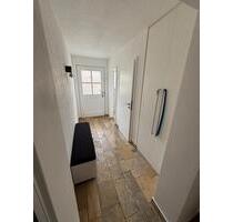 Großes Reihenmittelhaus mit Garage und Garten in guter Lage! - Neumarkt in der Oberpfalz Altenhof