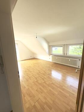 Foto - Helle 4-Zimmer-Wohnung mit Balkon & Garage in Korb – ideal für Paare