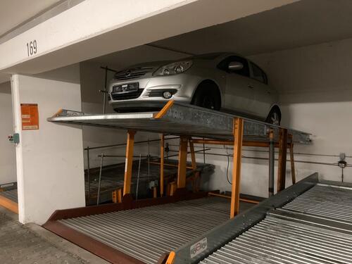 Foto - Ab sofort: Unterer Duplex-Stellplatz, Tiefgarage in Obersendling