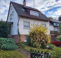 Einfamilienhaus mit 2 Garagen in Neuenbürg Arnbach