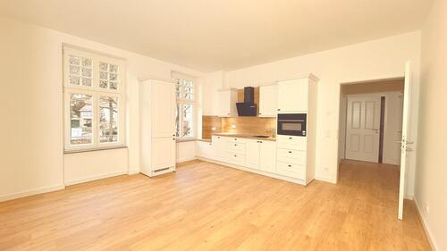 Foto - 51m² Altbauwohnung, 2 Zimmer + EBK + Süd-GartenTerrasse (Sellin)