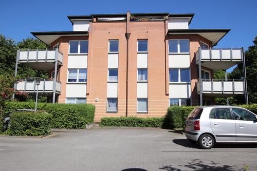 Foto - Charmante Dachgeschosswohnung mit 2 Zimmern und Fahrstuhl - Wentzel Dr.