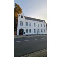 *modernes Familiendomizil mit Garten* - Aschersleben