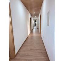 4 Zimmer, Küche, Bad, Balkon in Rosdorf OT Lemshausen