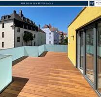 Soweit das Auge reicht! Attraktive Penthouse-Wohnung in zentraler Stadtlage Landshuts!