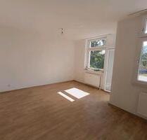helle und geräumige zwei Zimmer Wohnung in Frohnhausen - Essen Stadtbezirk III