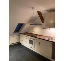 2 Raum Wohnung mit Einbauküche - 400,00 EUR Kaltmiete, in Leipzig (PLZ: 04347) Nordost