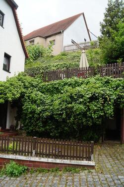 Foto - Mehrfamilienhaus, Wohnhaus in Roßtal zum Kaufen