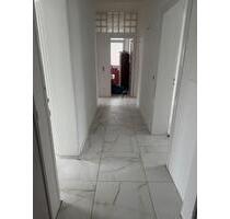 Frisch renovierte Erdgeschosswohnung für Senioren ab 60 Jahre - Herten