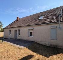 Großzügiges Einfamilienhaus mit Nebengebäude - Nauen