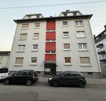 Helle 2,5-Zimmer-Wohnung mit Balkon & Hochparterre in Top-Lage von Karlsruhe-Durlach