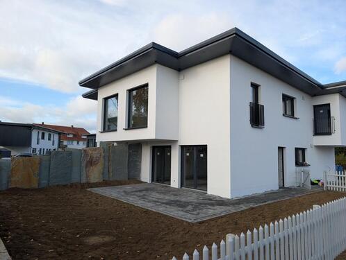 Foto - Erstbezug 147qm KFW55EE Doppelhaushälfte m. Garten, E-Ladestation